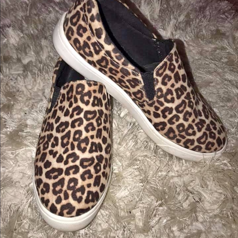 Soda cheetah shoes